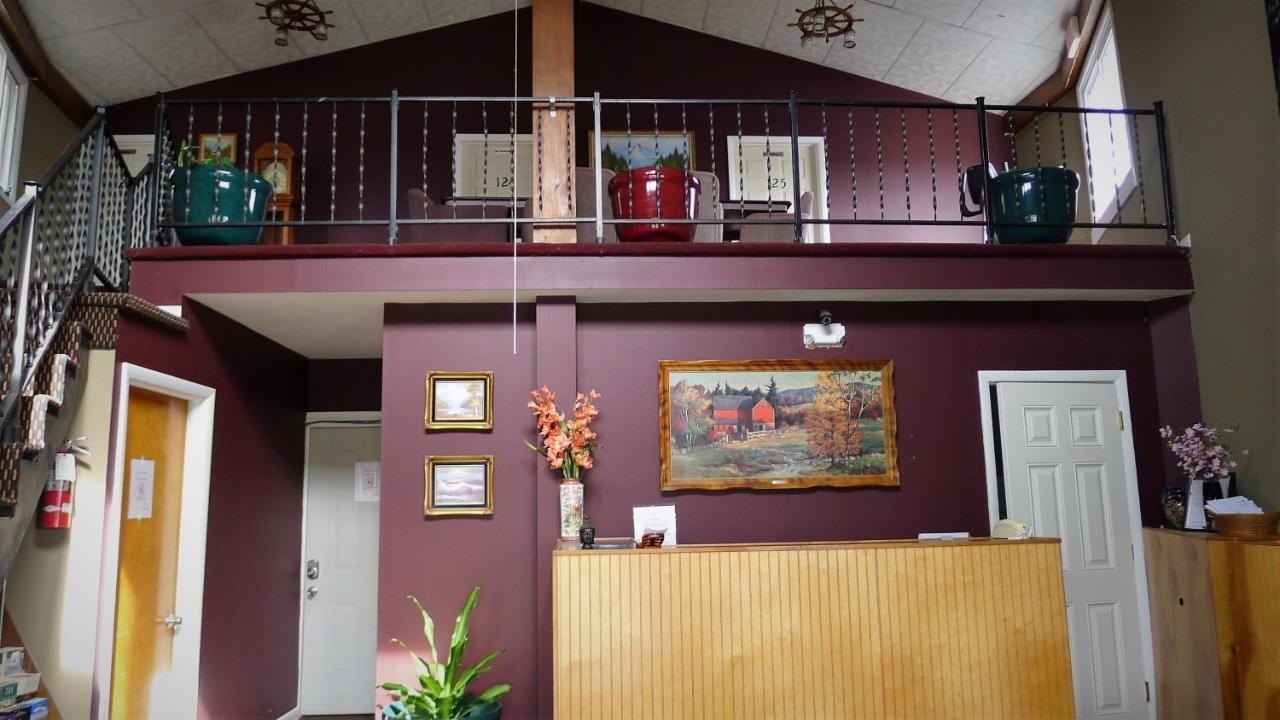 Relax Inn Watertown Ngoại thất bức ảnh